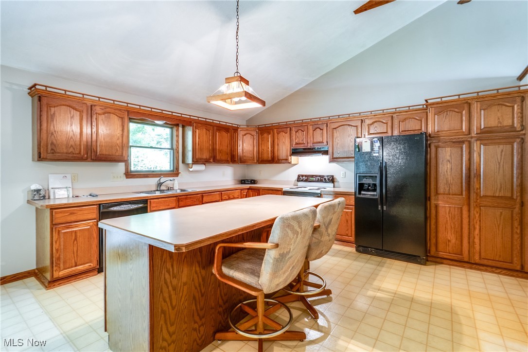 2577 Sweitzer Road, Uniontown, Ohio image 7