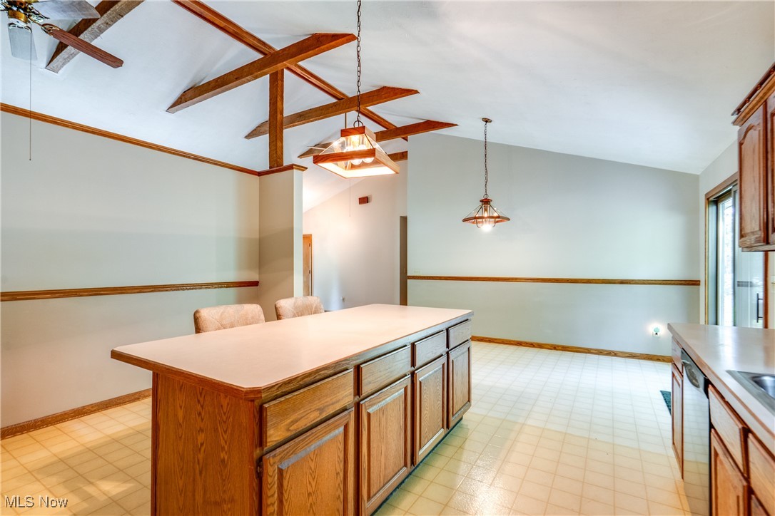 2577 Sweitzer Road, Uniontown, Ohio image 12