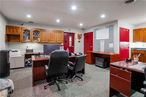 Tiny photo for 186 Lear Road, Avon Lake, OH 44012 (MLS # 5198162)