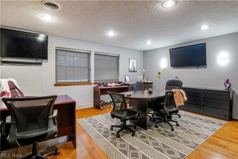 Tiny photo for 186 Lear Road, Avon Lake, OH 44012 (MLS # 5198162)