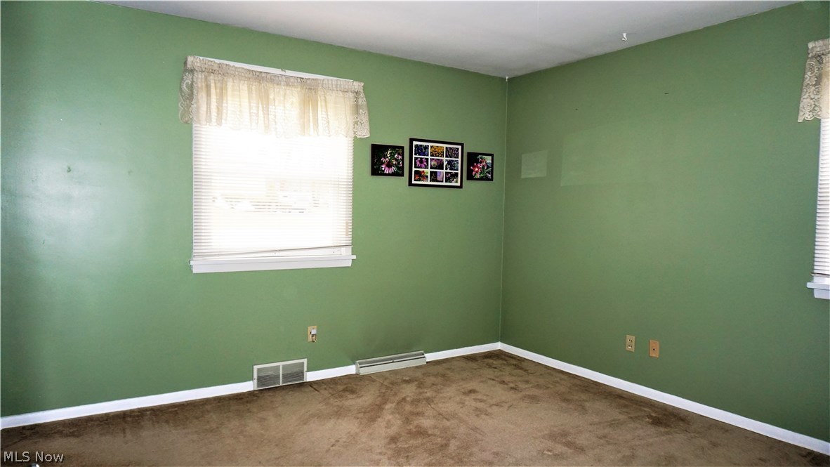 Green Lawn Knolls - Residential