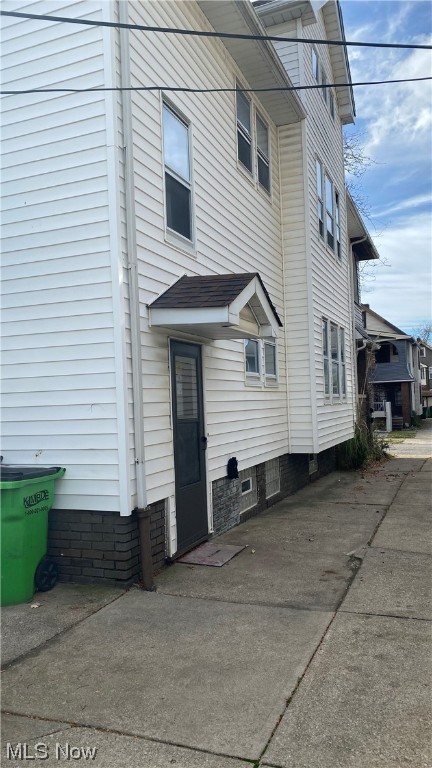 Garfield Park - Residential Income