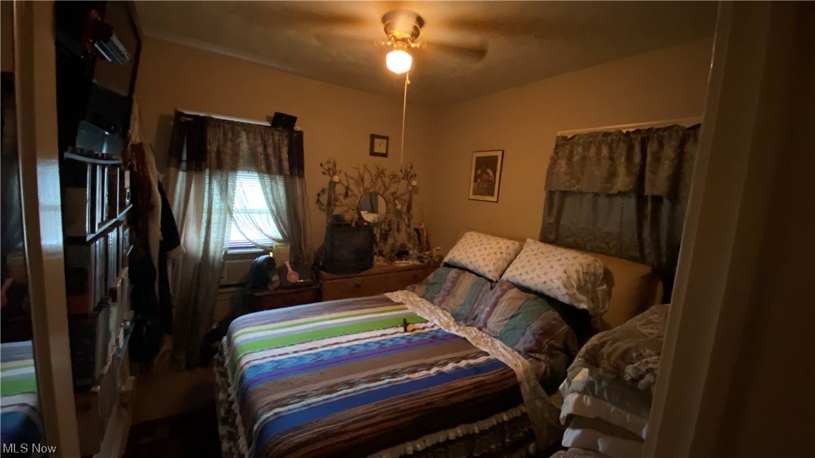 Garfield Park - Residential Income