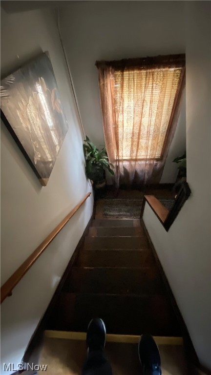 Garfield Park - Residential Income