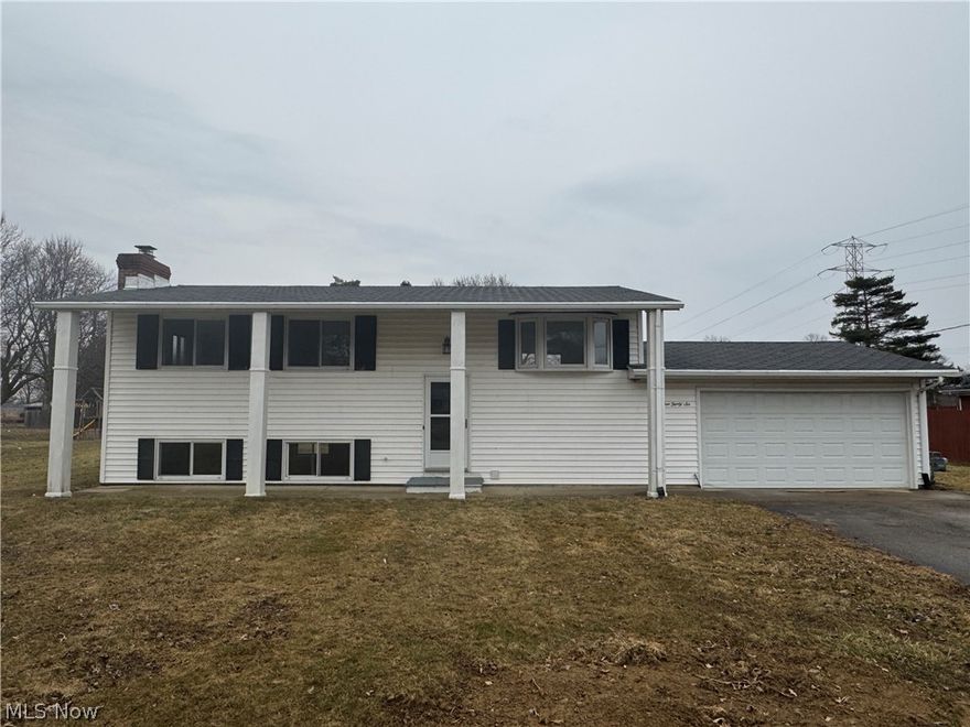 Built 1962
Updated 4 bed 2 bath home on nice size lot across from Shelly Acres pool.     Some of the new items include Sheriff Goslin Roof, water heater, all new master bath including soaking tub and tiled walk-in shower, water proofed basement with new sump pump, new  large laundry/mud room, new flooring throughout entire house new paint and light fixtures throughout.