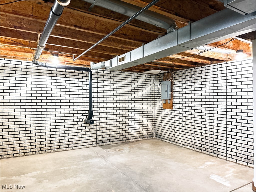 Ao Robinson - Residential