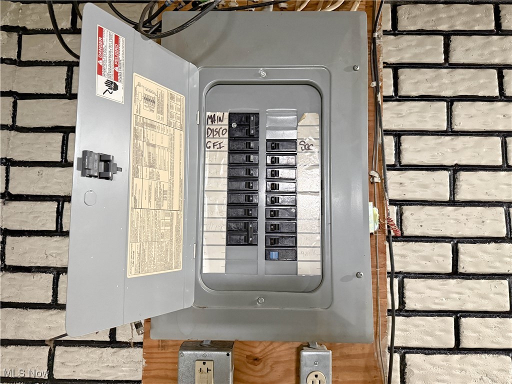 Ao Robinson - Residential