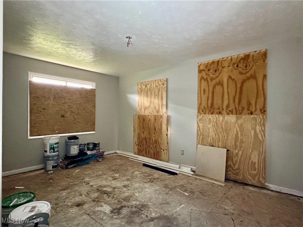 Jabesh Gallups - Residential