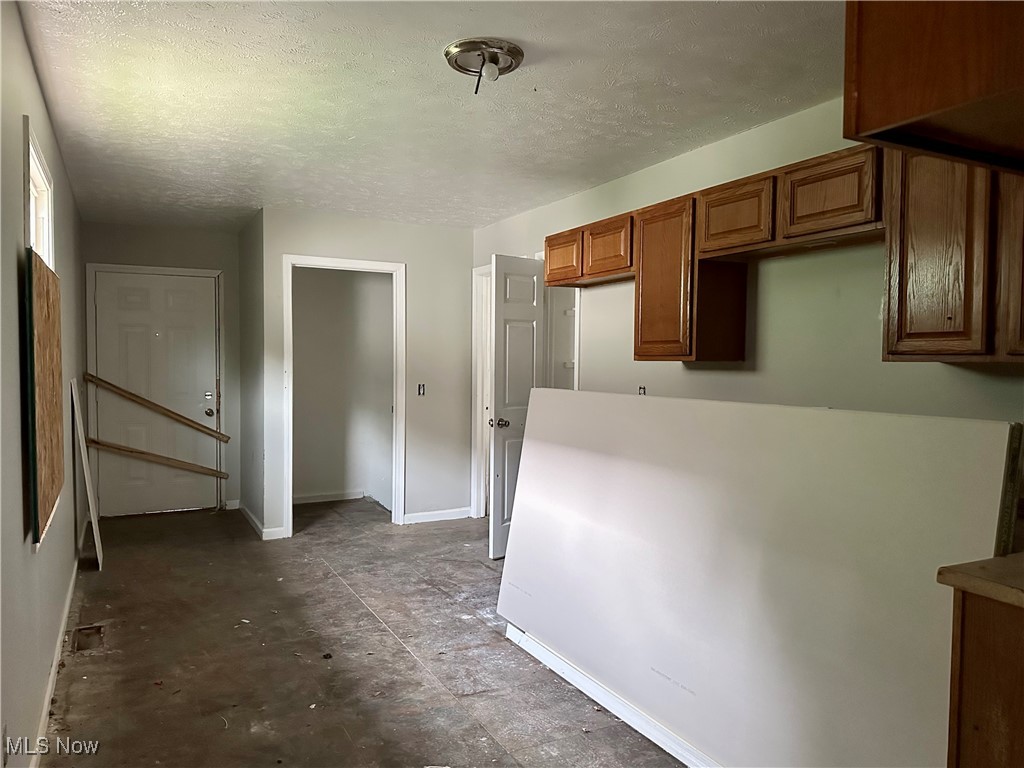 Jabesh Gallups - Residential