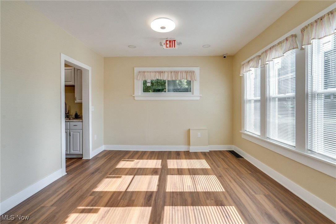 Riverside Park - Commercial Sale