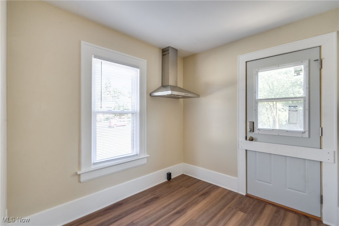 Riverside Park - Commercial Sale