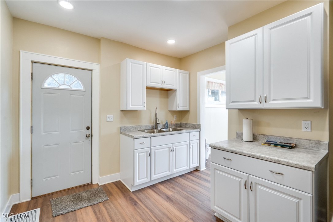 Riverside Park - Commercial Sale