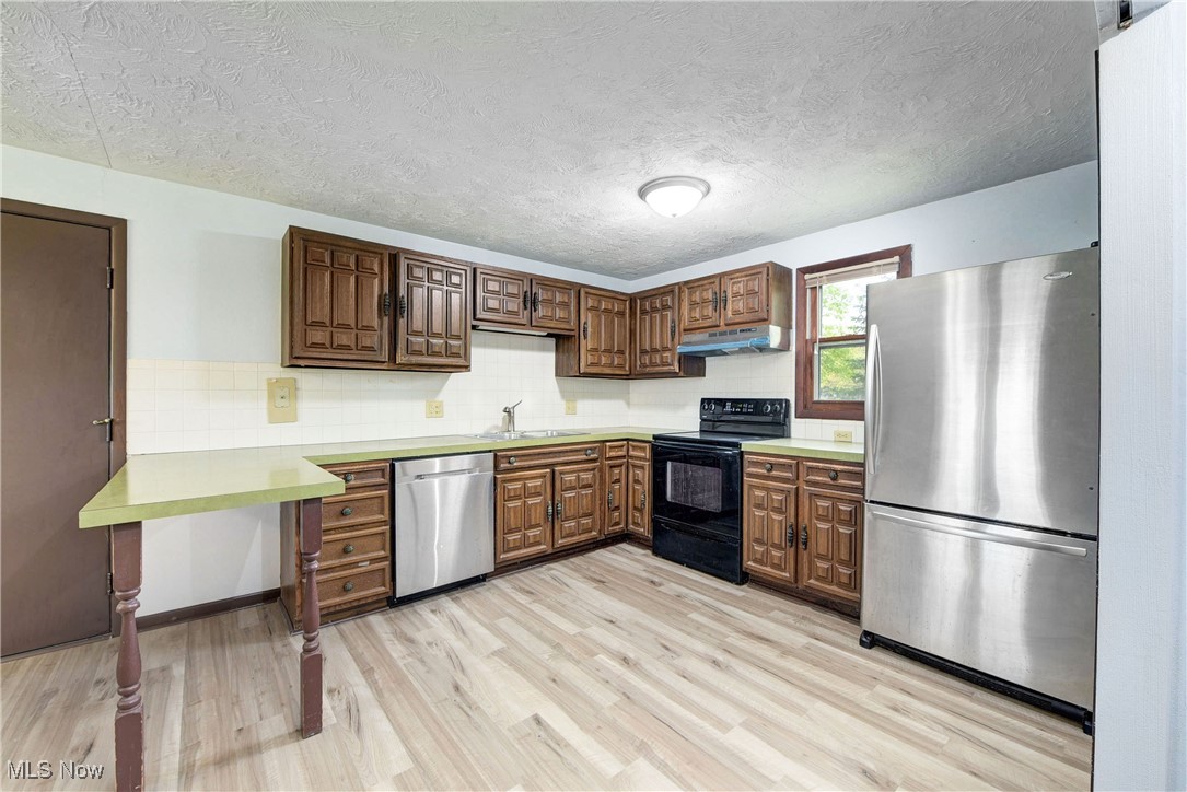 5420 Gargasz Drive, Lorain, Ohio image 6