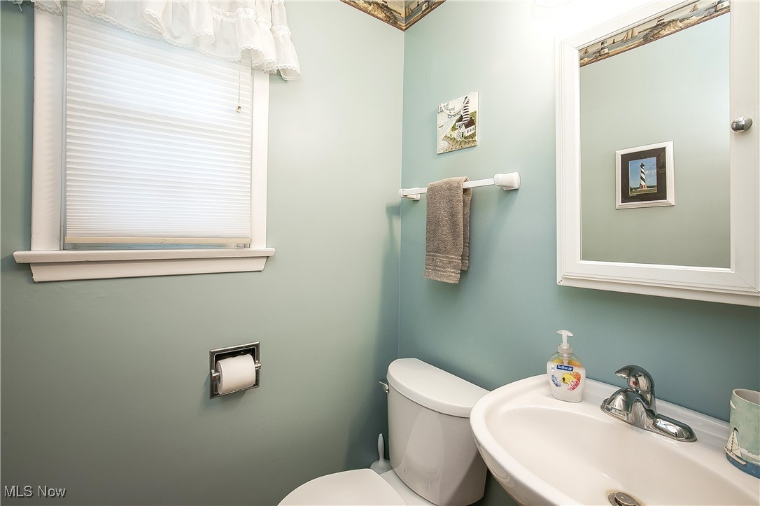 2406 Bevington Street, Canton, Ohio image 7