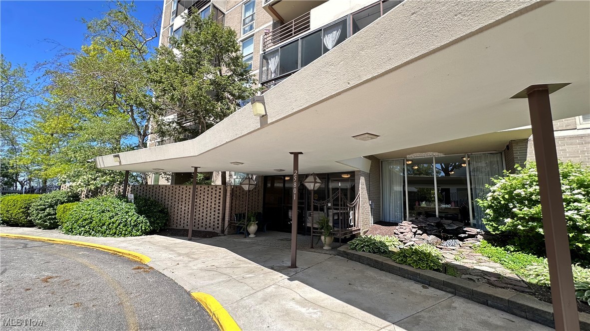 25801 Lake Shore Boulevard #86, Euclid, Ohio image 2