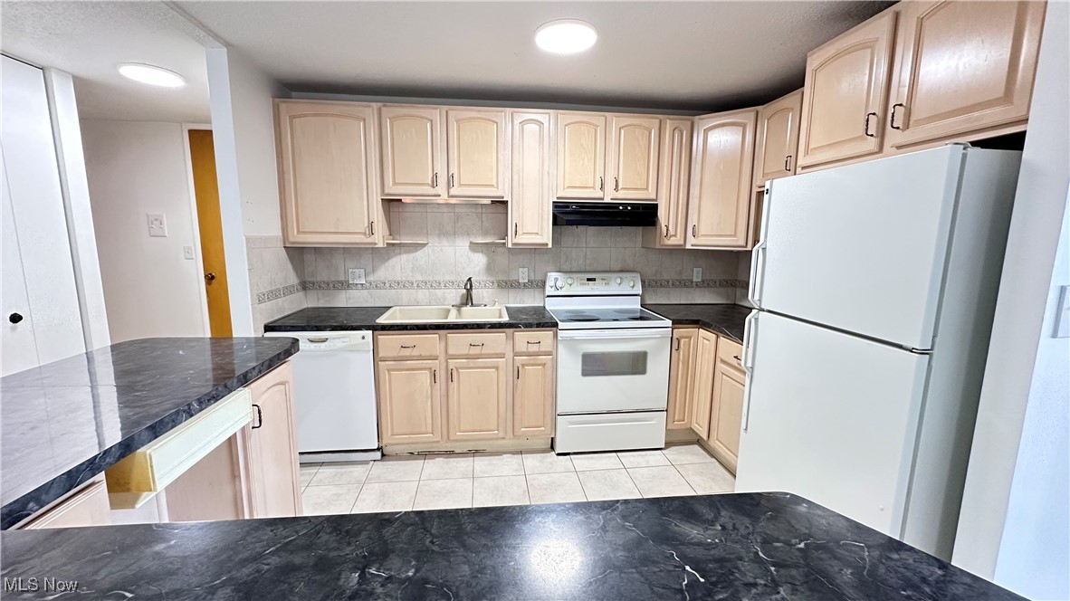 25801 Lake Shore Boulevard #86, Euclid, Ohio image 5