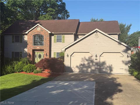 Homes For Sale - 1552 N 14th Street<br/> Cambridge, OH 43725