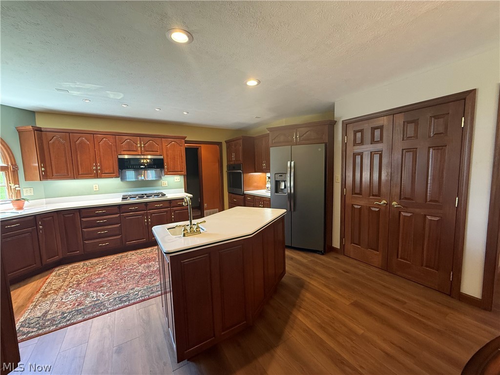 Jon Sub - Residential