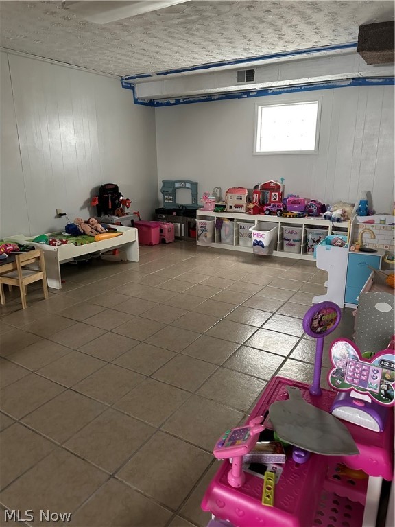 Helwig & Dawsons 02 Add/Uhri - Residential