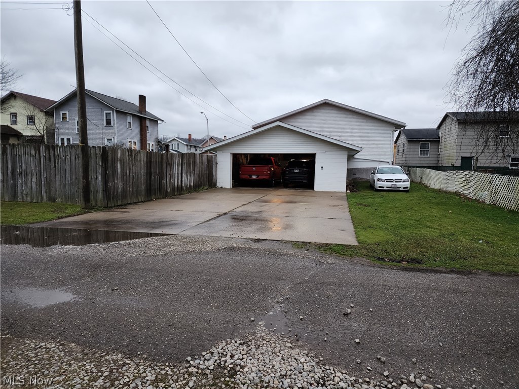 Helwig & Dawsons 02 Add/Uhri - Residential