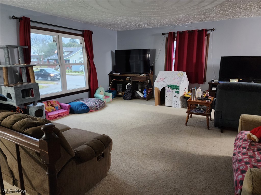 Helwig & Dawsons 02 Add/Uhri - Residential