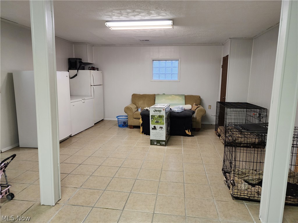 Helwig & Dawsons 02 Add/Uhri - Residential