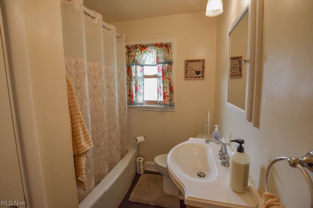 Pine Hills - Residential