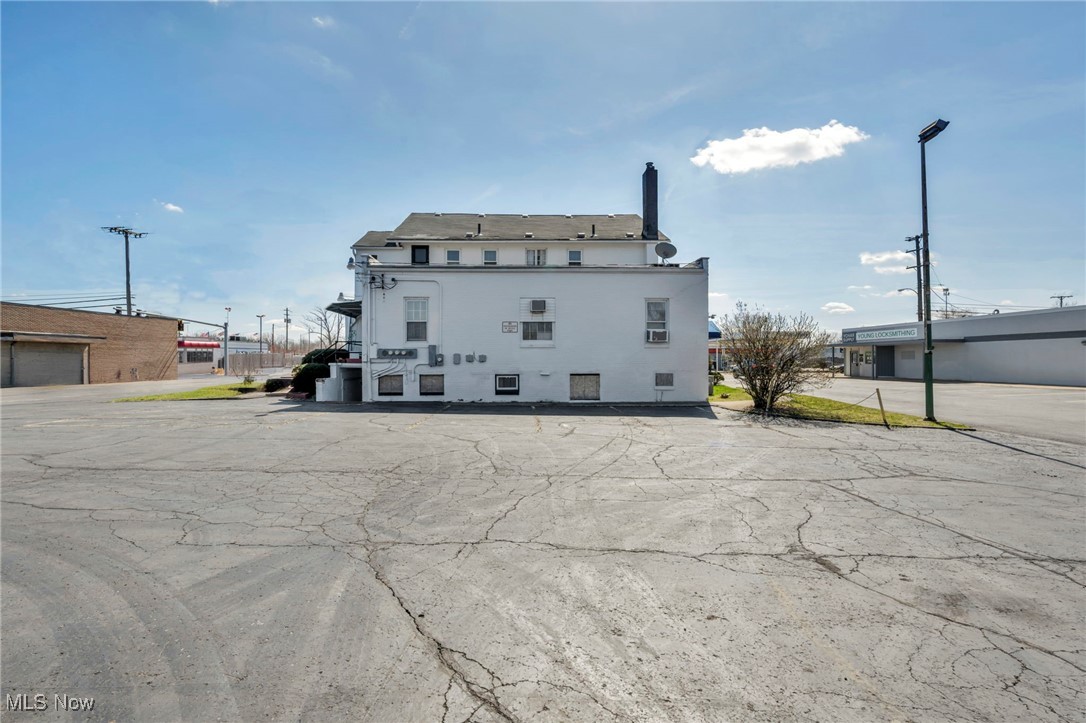 East/Black River - Commercial Sale