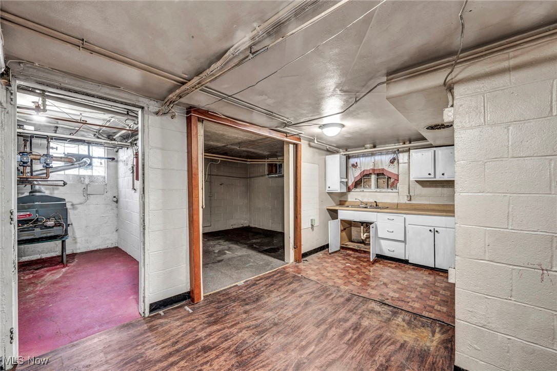 East/Black River - Commercial Sale