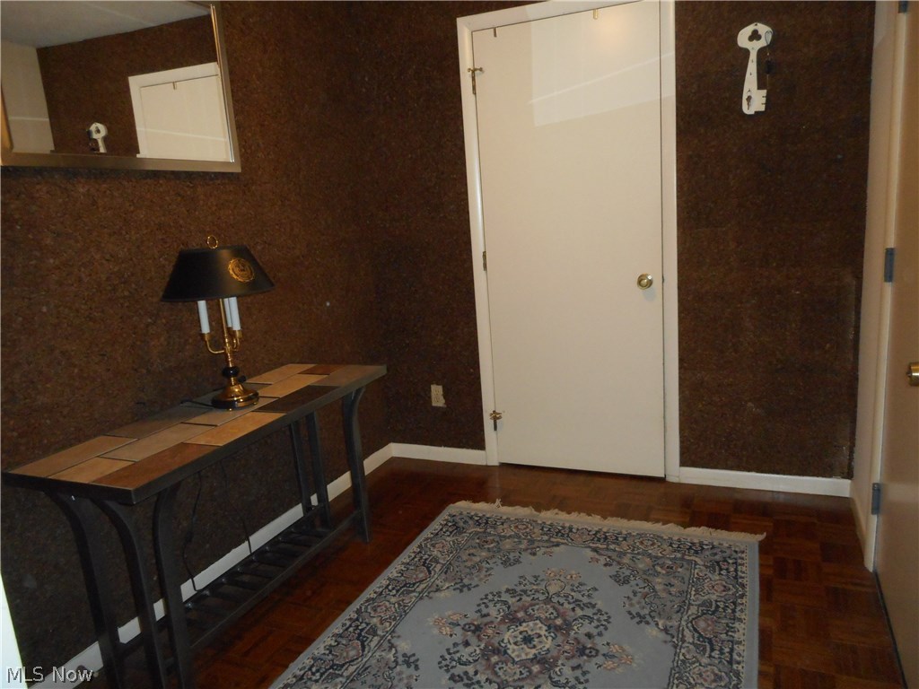 Silver Valley Condo - Residential