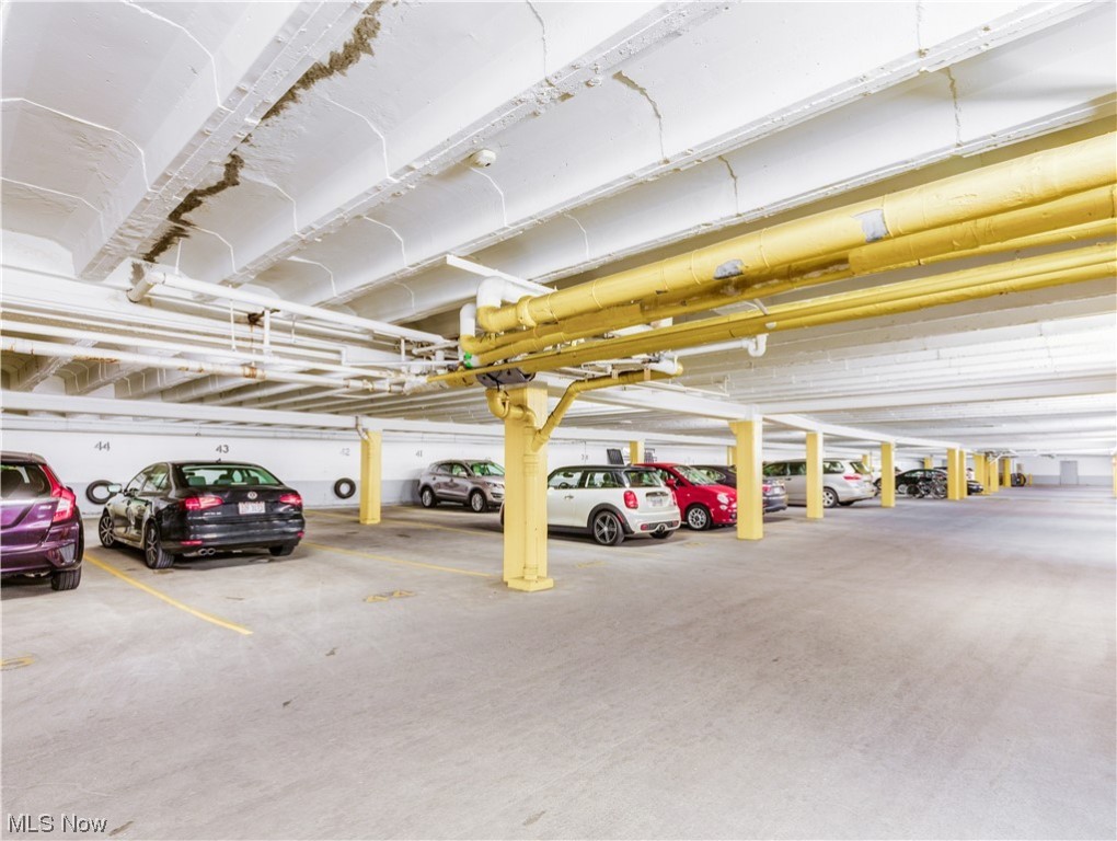 Shaker Towers Condo - Residential