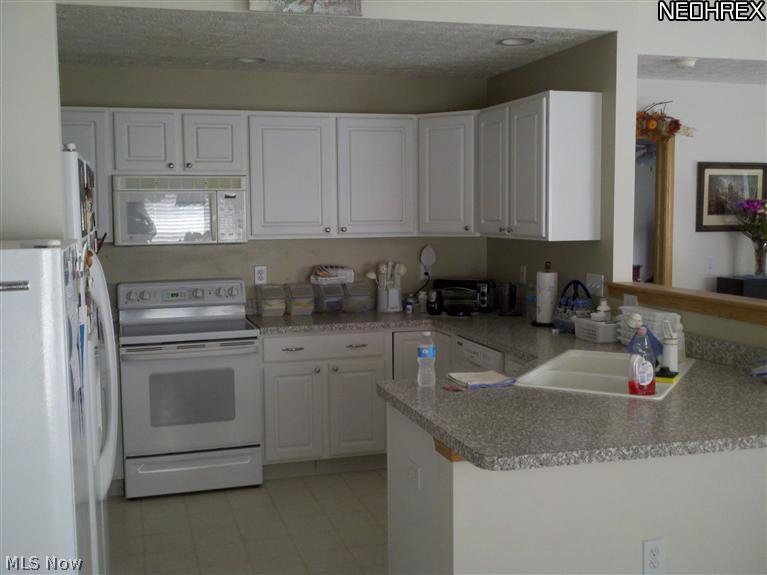 Lakes/Brittany Point - Residential