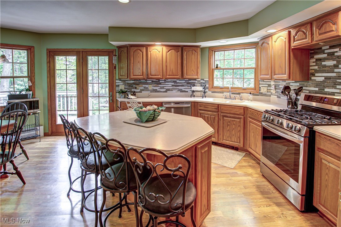 7367 Shadowbrook Drive