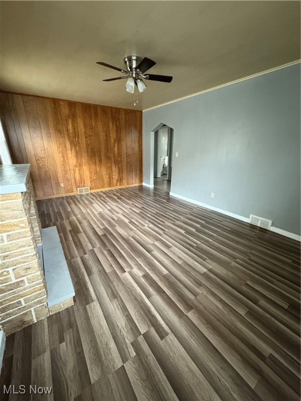 Photo of 830 Cambridge Avenue, Youngstown, OH 44502 (MLS # 5167671)