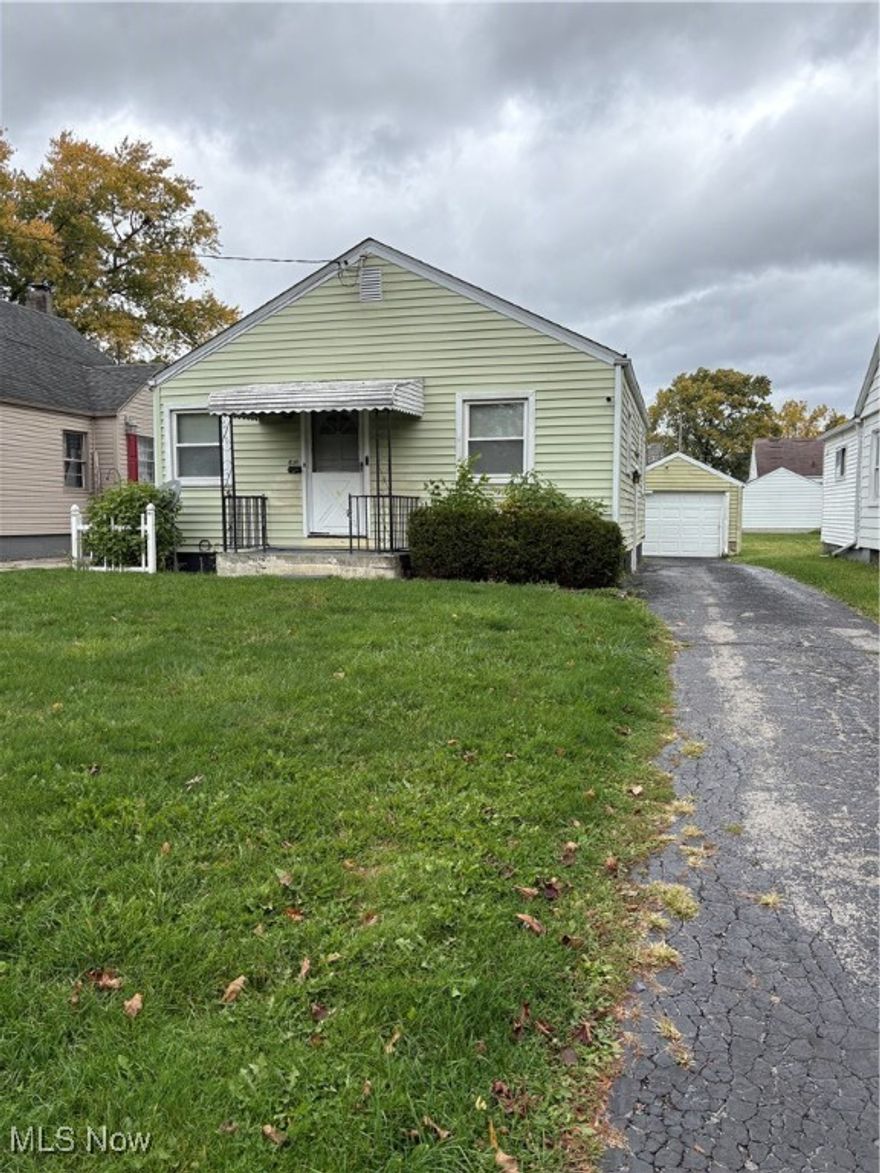 Located in Youngstown is this 3 Bedroom/1 Bath house.  Living room, dining area, kitchen, full unfinished basement with washer and dryer connections and a 1 car detached garage. Tenants are to provide all appliances. Monthly rent is $995.00 plus tenant pays all the utilities.  Full security deposit of $995.00 and first month rent is due before an approved tenant can move in.  No smoking, no pets and no Section 8.