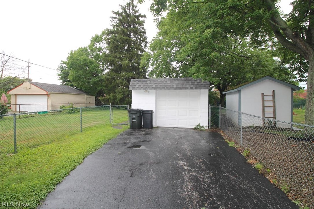 Harold J Whites Sub #1 - Residential Lease