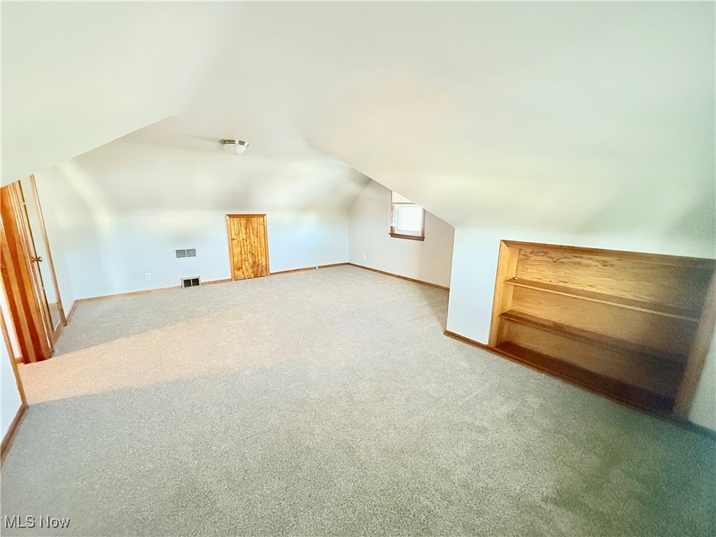 11610 Chester Road, Garfield Heights, Ohio image 10