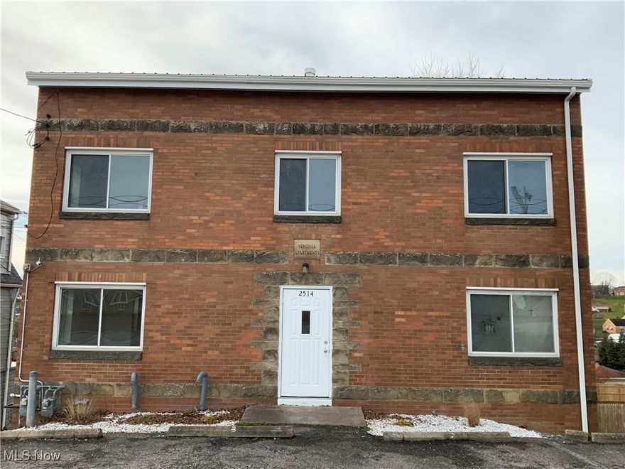 Indulge in urban living at its finest with this exquisite 1-bedroom, 1-bathroom apartment, perfectly situated in the heart of Steubenville. This meticulously designed residence offers a seamless blend of elegance and modern convenience, complete with essential appliances. Step into this modernized spacious living area, with natural light. The floor plan integrates a sleek kitchen, appointed with a stove and fridge, where culinary delights await. The bedroom exudes tranquility and charm, closet space, and a serene ambiance ideal for restful nights. The bathroom boasts a shower/tub combination and modern appeal. Beyond its beauty, this apartment offers unparalleled convenience. Residents enjoy easy access to shops, and restaurants, that create a vibrant lifestyle enriched with endless possibilities. Perfect for discerning individuals seeking a blend of sophistication and urban vibrancy, this 1-bedroom apartment presents a rare opportunity to experience city living at its finest. Schedule your tour today and envision yourself embracing the epitome of modern living in this prestigious residence. Tenants pay $118 for water and $55 for gas, for a total rent cost of $648. Tenants are responsible for electricity. No HUD. No Pets. No Smoking.