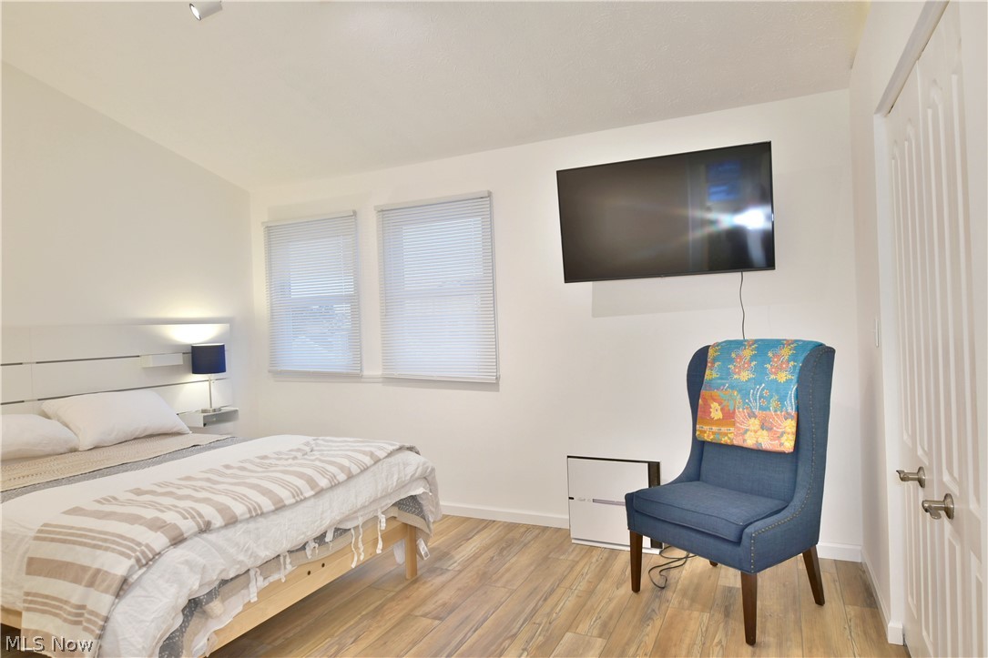 Pineview Village Condo - Residential