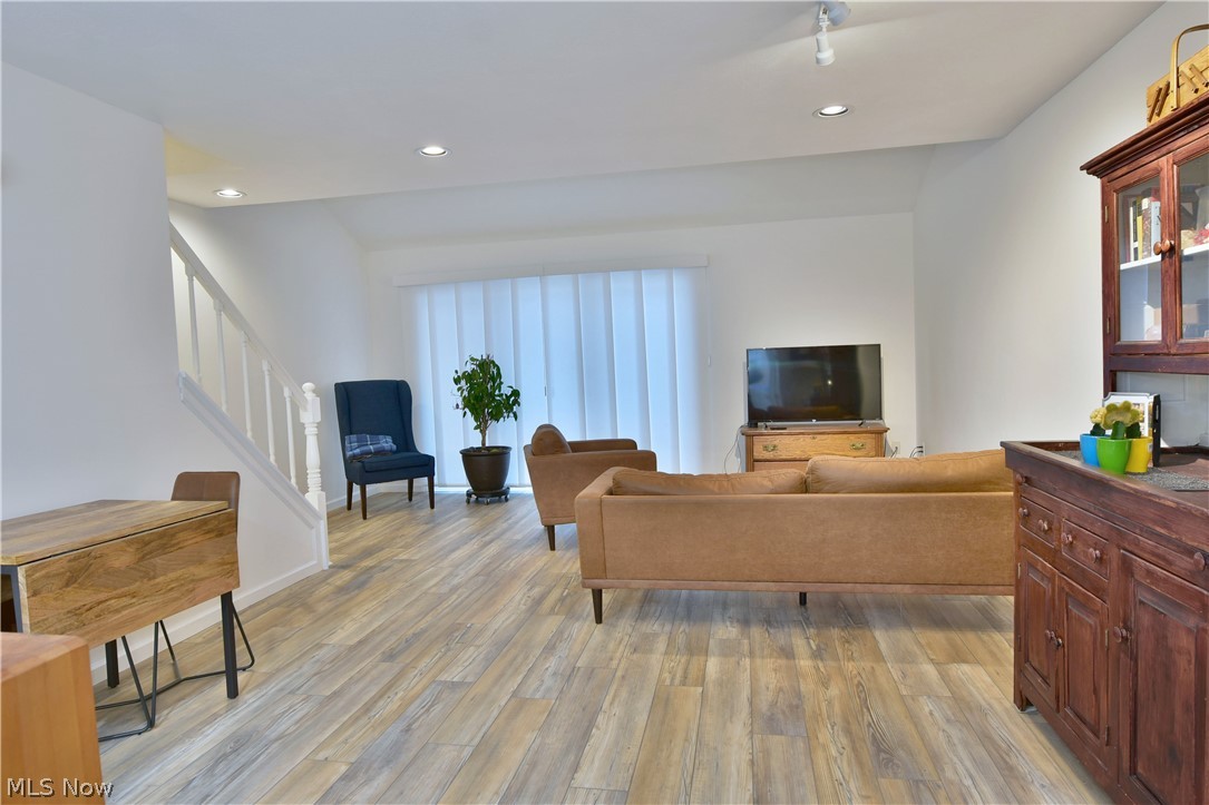 Pineview Village Condo - Residential