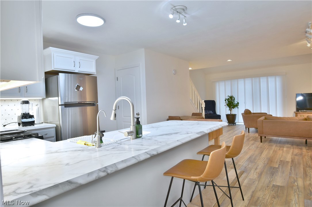 Pineview Village Condo - Residential