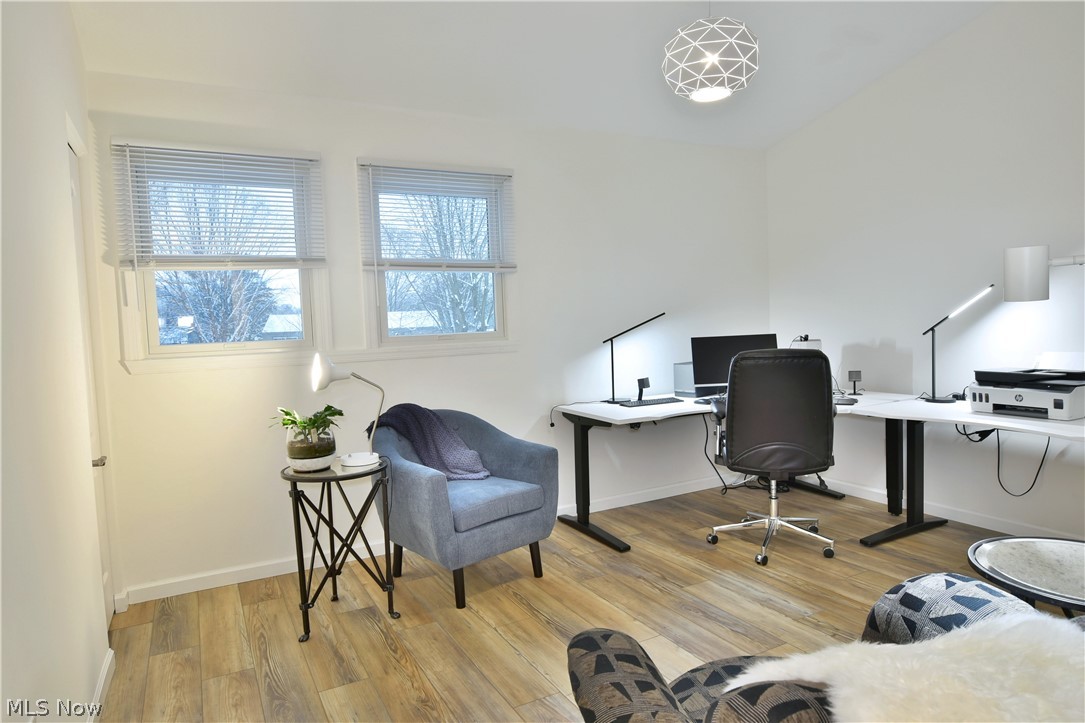 Pineview Village Condo - Residential