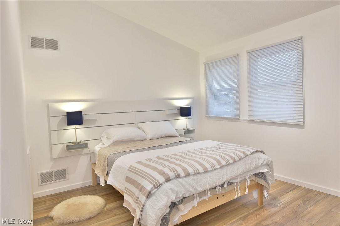 Pineview Village Condo - Residential