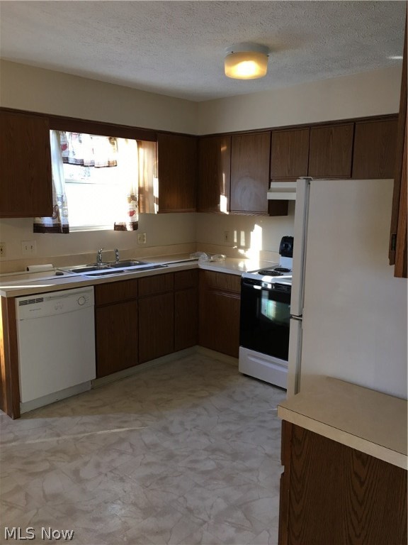 Falls Acres - Residential Lease