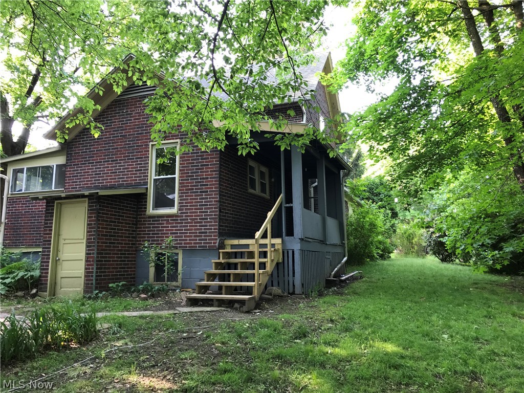 Stow - Residential Income