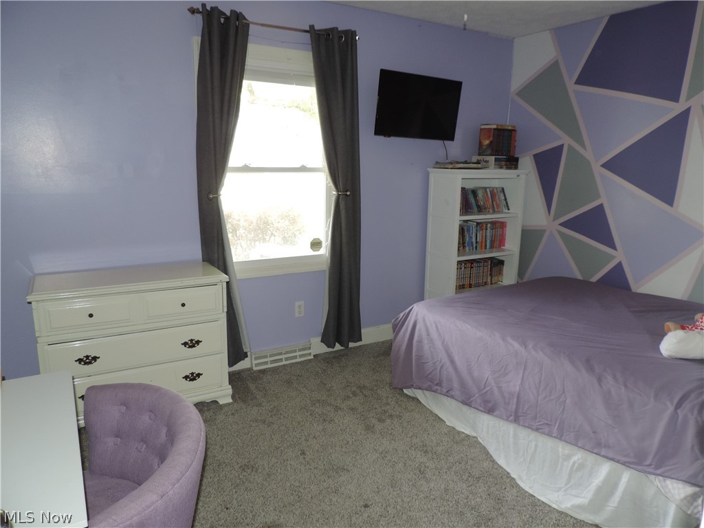 Maple Leaf - Residential