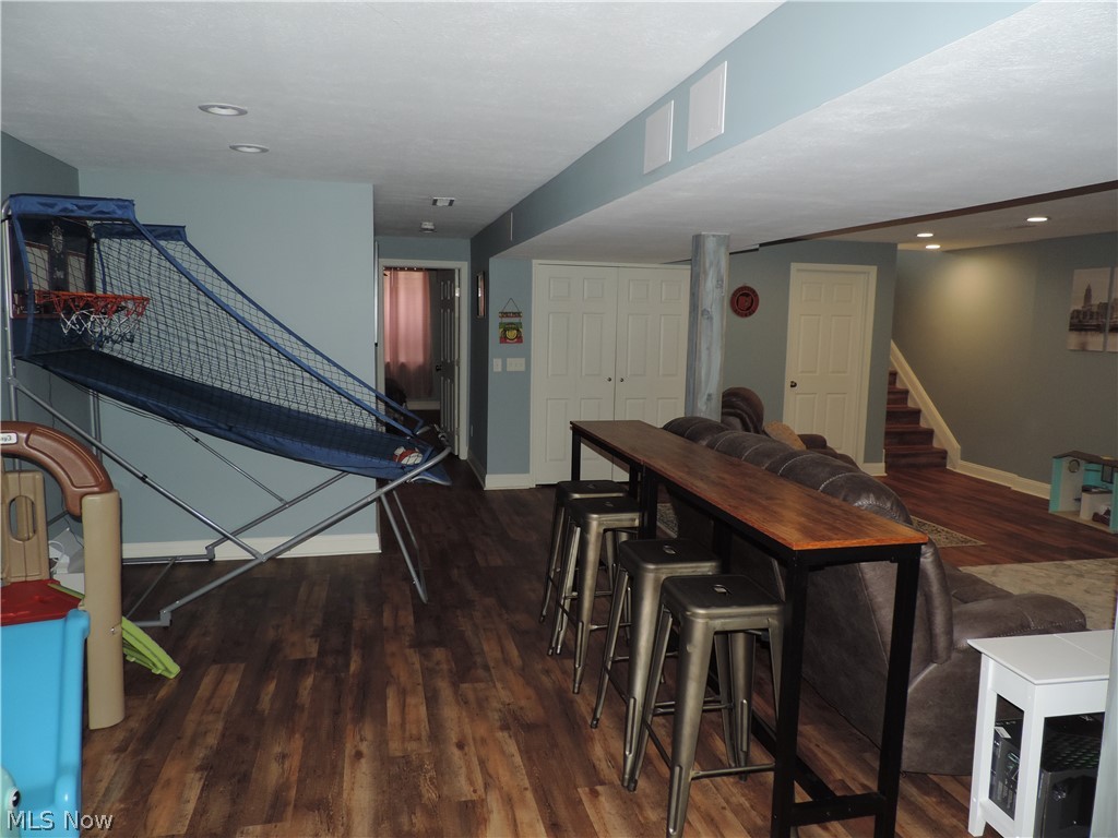 Maple Leaf - Residential