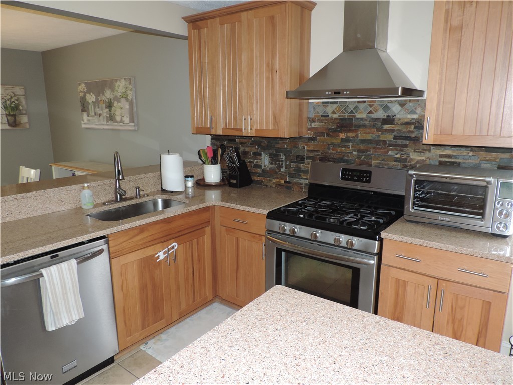 Maple Leaf - Residential