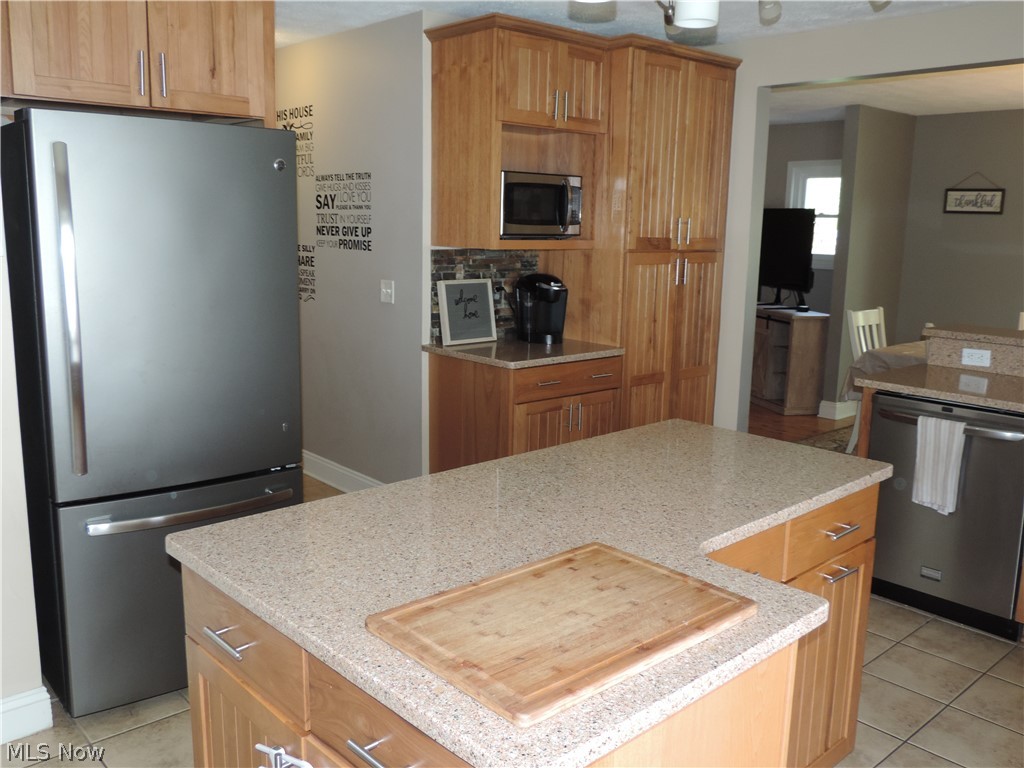 Maple Leaf - Residential