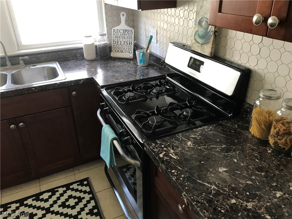 Boulevard Allotment/M E Bertra - Residential Income